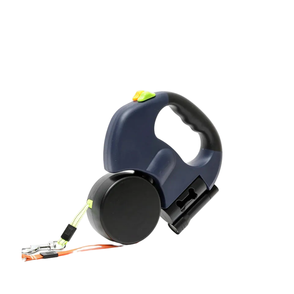 Double retractable dog leash with flashlight