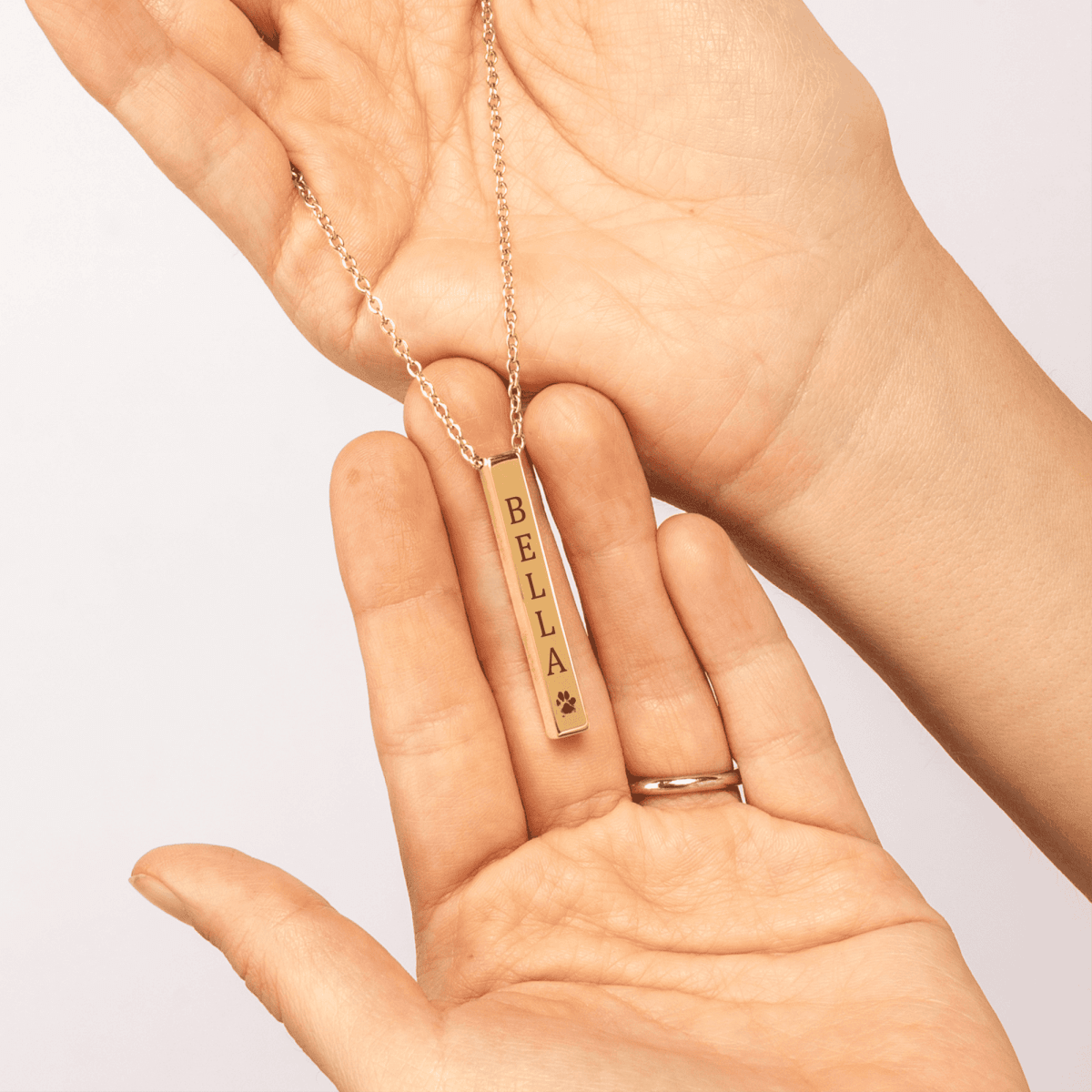 Pet Name & Paw Necklace - Klolan