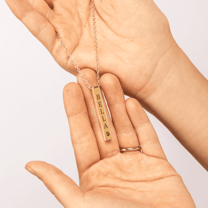 Pet Name & Paw Necklace - Klolan